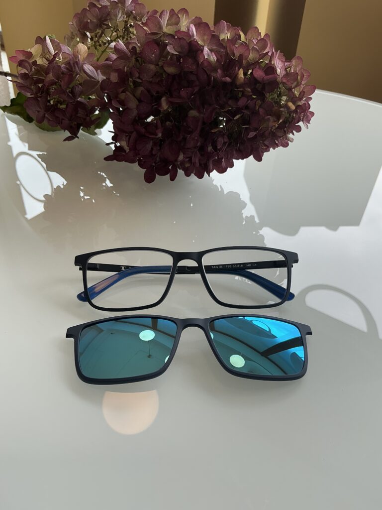 Okulary z nakładkami przeciwsłonecznymi z powłoką lustrzaną wraz z polaryzacją