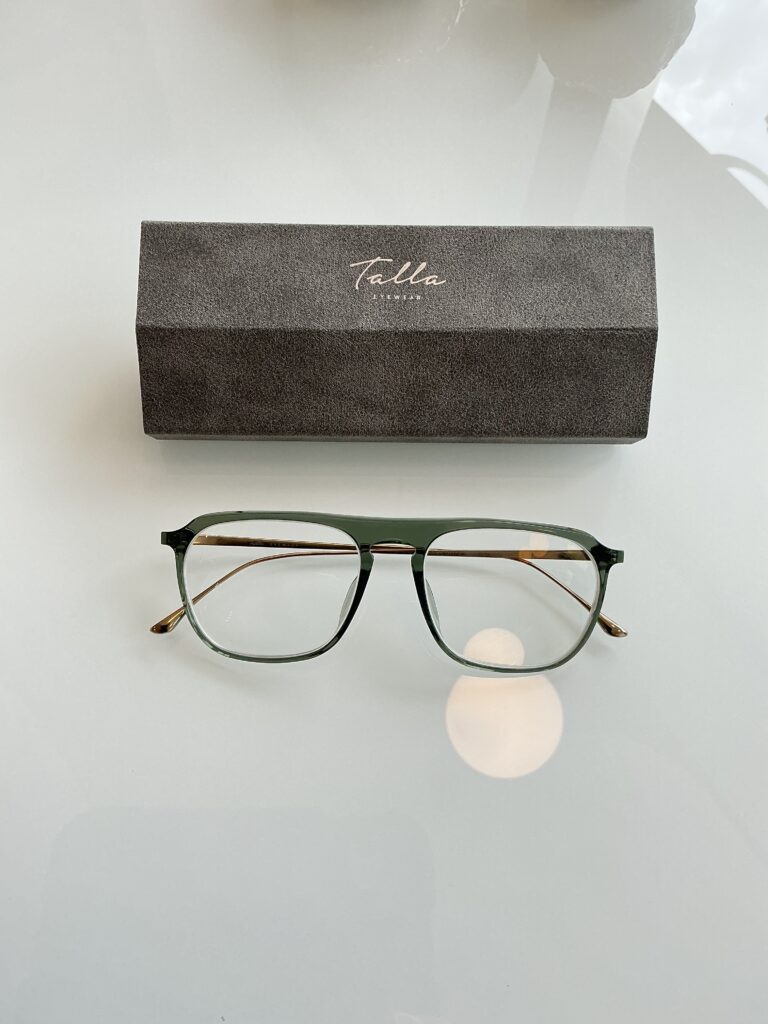 Oprawki okularowe Talla w kolorze transparentnej zieleni z soczewkami okularowymi ZEISS GOLD